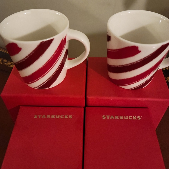 COPY - Set of 2 Starbucks Holiday Demi Espresso Cups - Picture 3 of 4